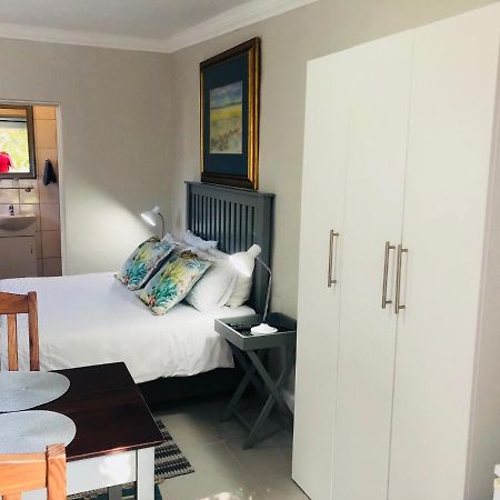 Baylight Accomodation Room 2 Mossel Bay Exterior photo